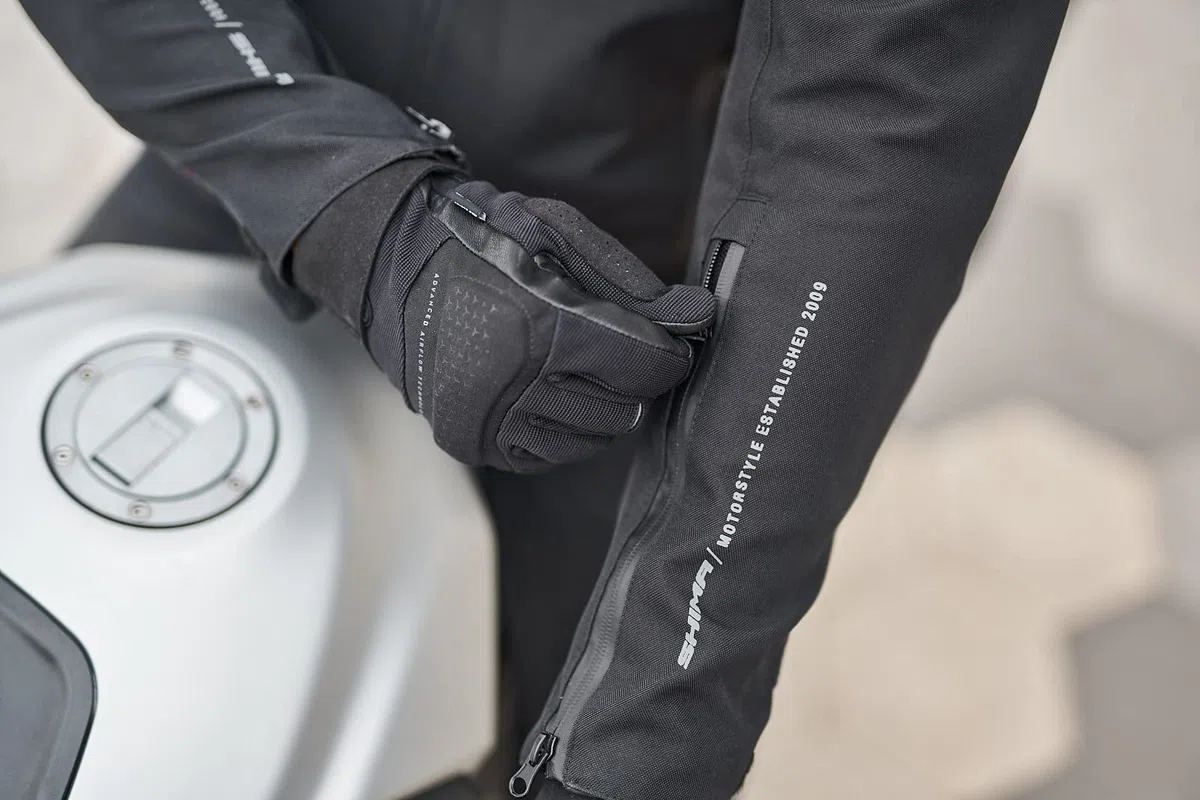 Shima AIR 2.0 Men Motorradhandschuhe Herren - Belüftete, Sommer Handschuhe aus Mesh mit Knöchel und Finger Protektoren, Verstärkte Handfläche (Schwarz, 4XL)